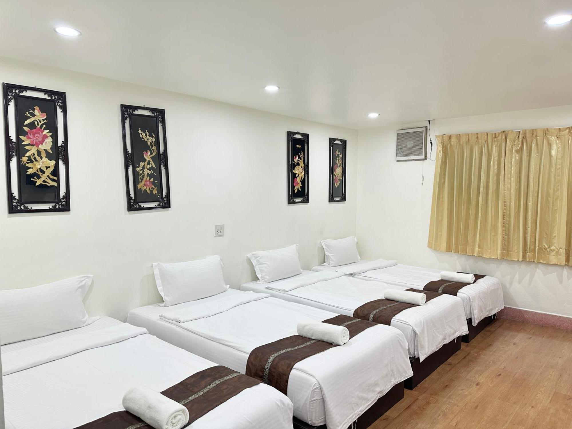 Longzhu Guesthouse Банкок Екстериор снимка