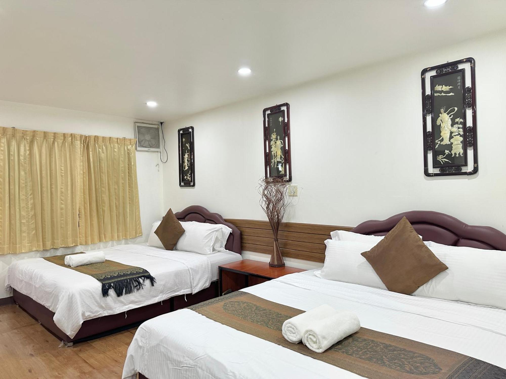 Longzhu Guesthouse Банкок Екстериор снимка